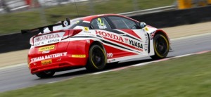 Neal heads Honda 1-2 in race three Neal heads Honda 1-2 in race three