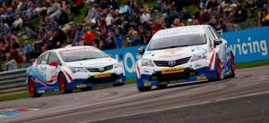 Toyota drivers secure Thruxton points
