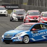 Menu wins, Huff leads the Championship