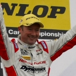 Shedden doubles up at Thruxton
