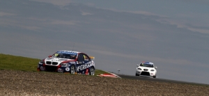 Coronel fastest in Moscow practice Coronel fastest in Moscow practice