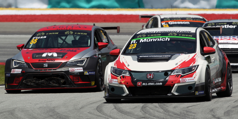 Ferenc Ficza and René Münnich in TCR action