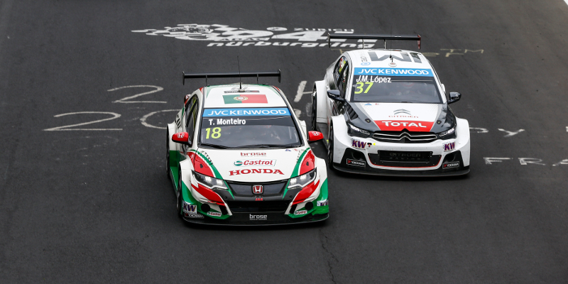 18 MONTEIRO Tiago (por) Honda Civic team Honda racing Jas, 37 LOPEZ Jose Maria (arg) Citroen C Elysee  team Citroen racing action during the 2015 FIA WTCC World Touring Car Race of Nurburgring, Germany from May 15th to 17th 2015. Photo Florent Gooden / DPPI.