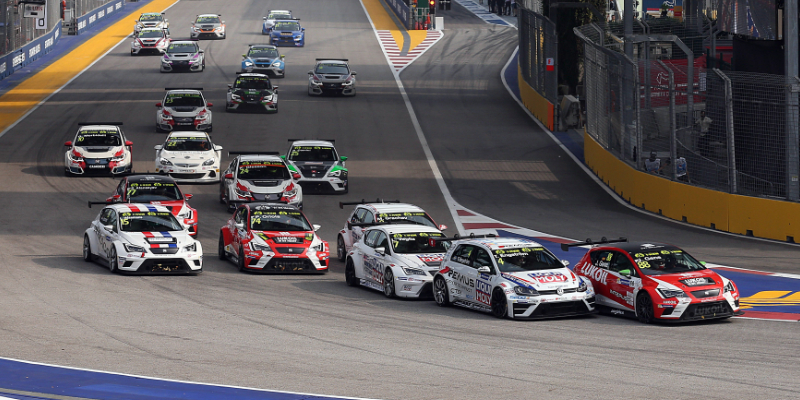 Start of TCR race in Singapore