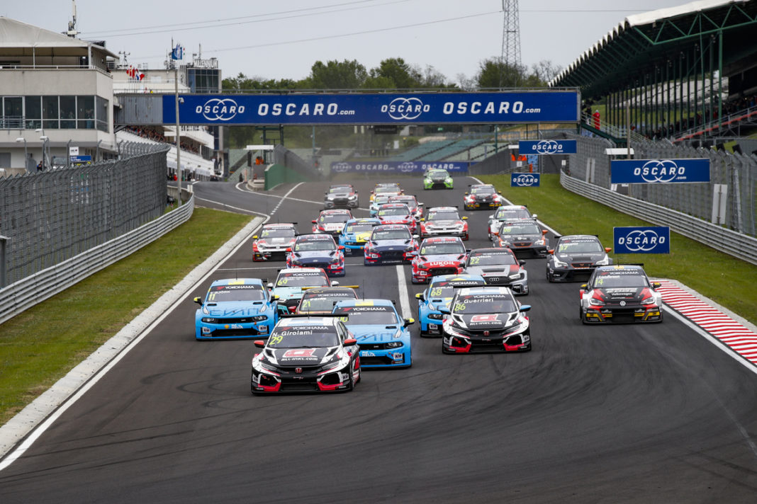 WTCR Hungaroring race start, 2019