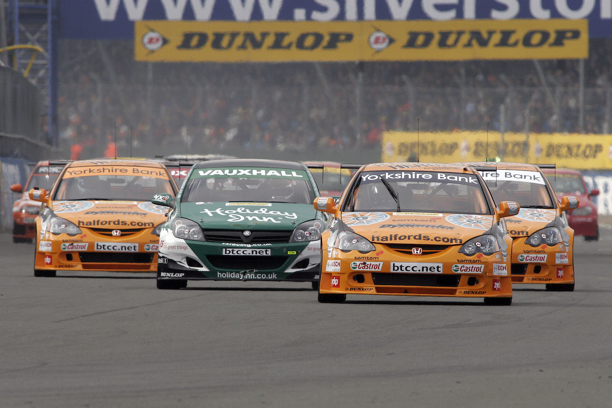 Matt Neal, Team Halfords, Honda Integra Type-R