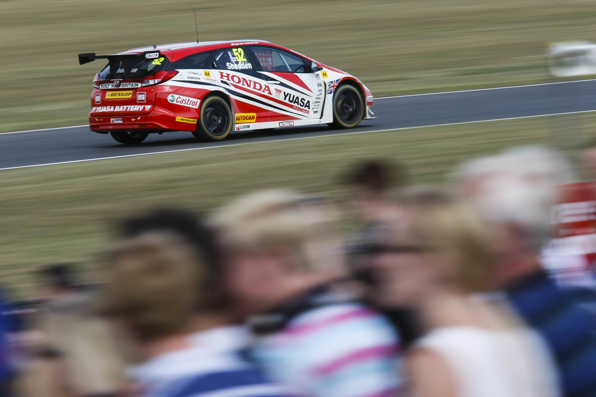 Gordon Shedden, Honda Yuasa Racing, Honda Civic Tourer