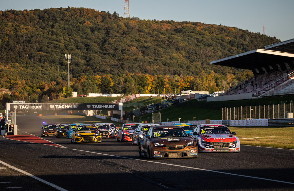 Úvodní zápas české WTCR zrušen kvůli uprchlické krizi »TouringCars.Net