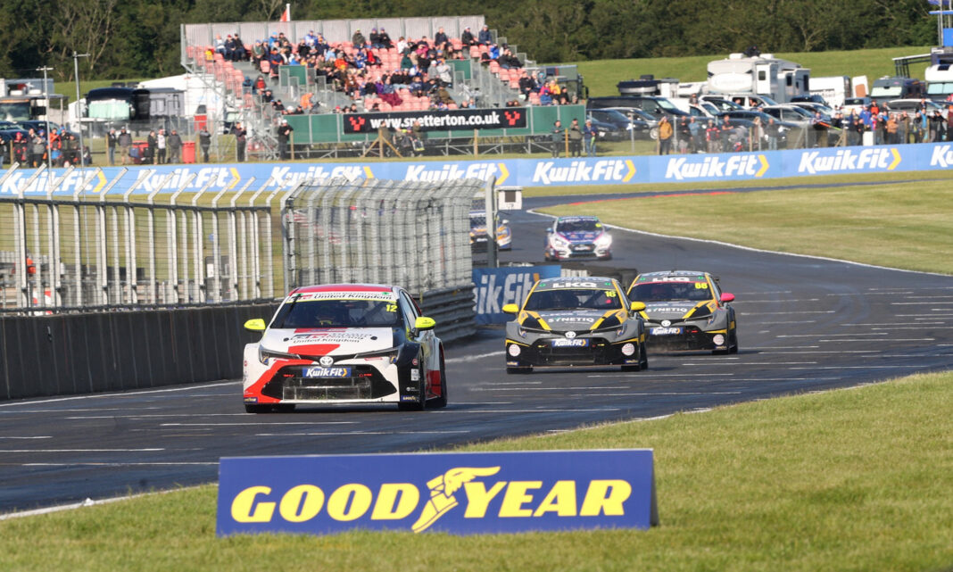 Rob Huff, Toyota Gazoo Racing UK [Speedworks Motorsport], Toyota Corolla GR Sport NGTC